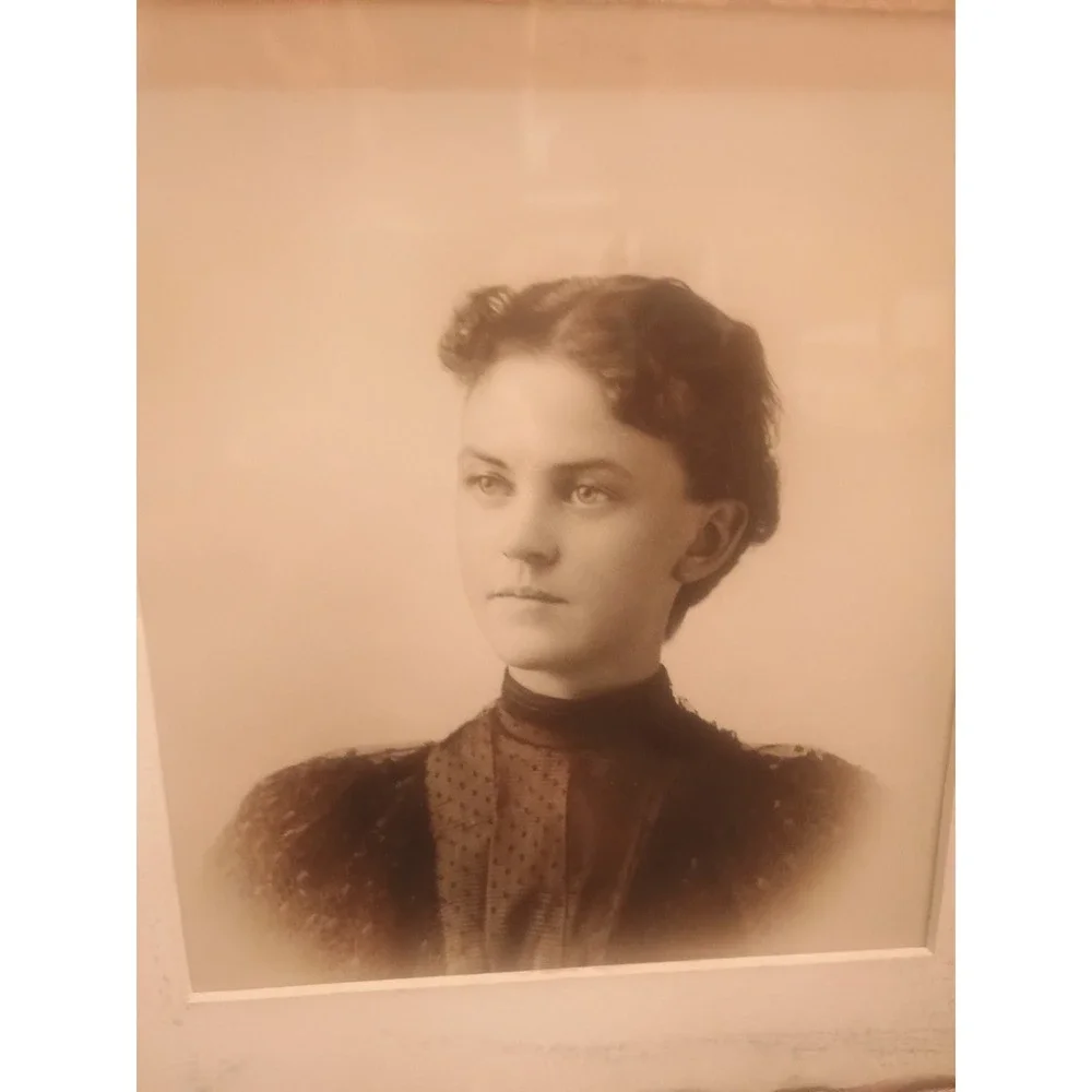 Victorian Solid Wood Frame With Charcoal Drawing 18 X 22